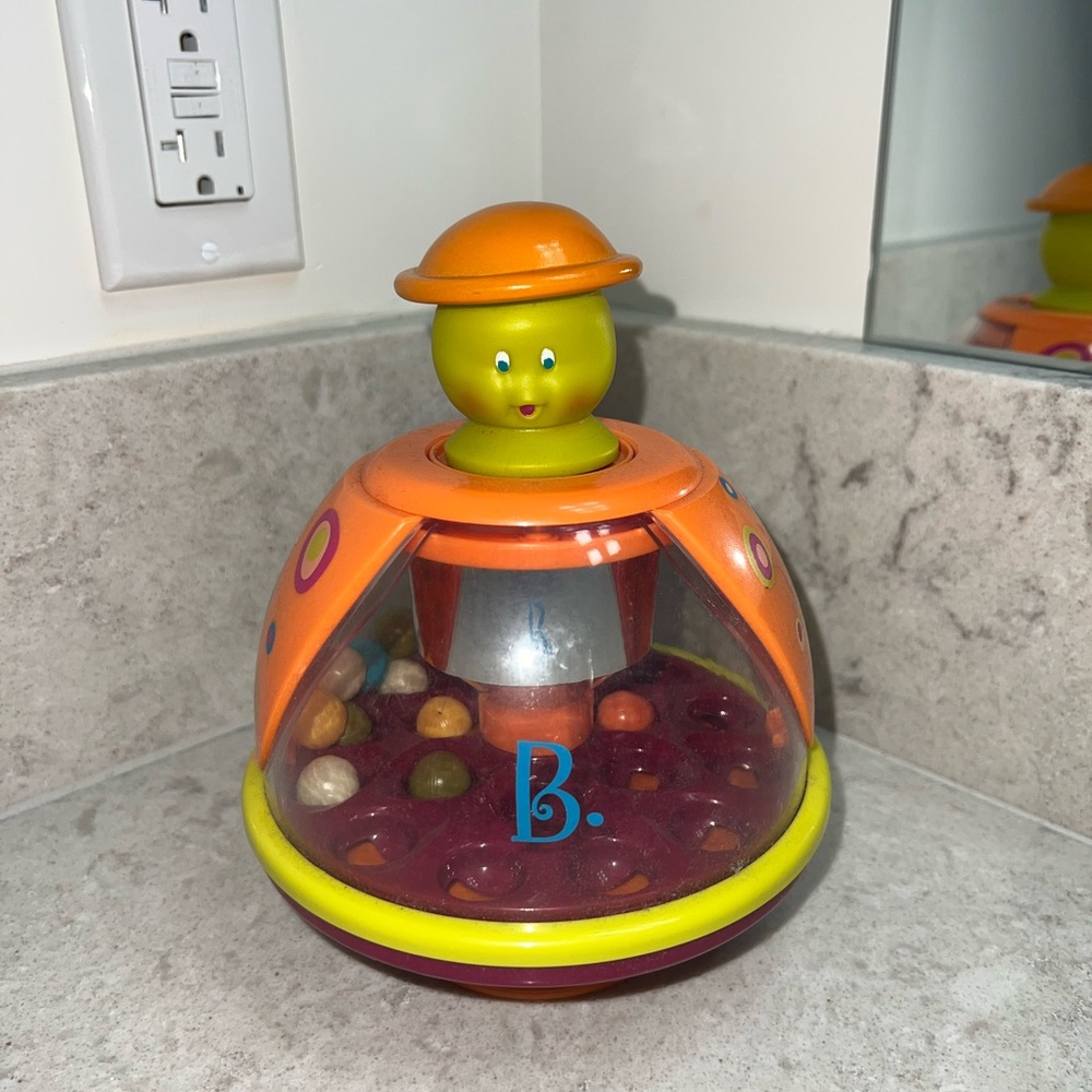 Whirl & Twirl Activity Toy